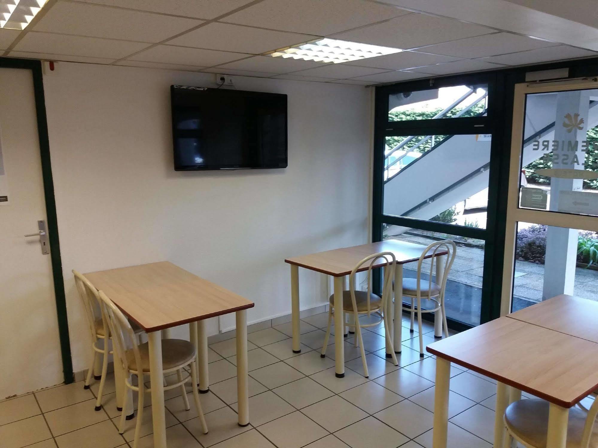 Premiere Classe Lille Sud Henin Beaumont Noyelles-Godault Ngoại thất bức ảnh