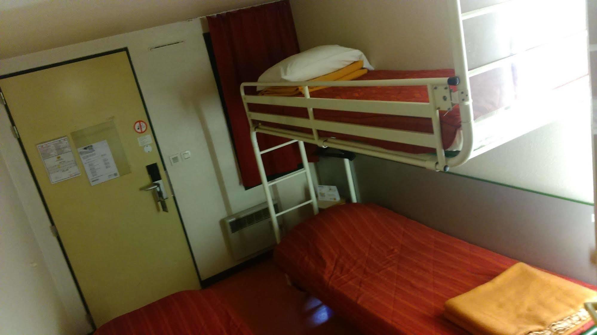 Premiere Classe Lille Sud Henin Beaumont Noyelles-Godault Ngoại thất bức ảnh